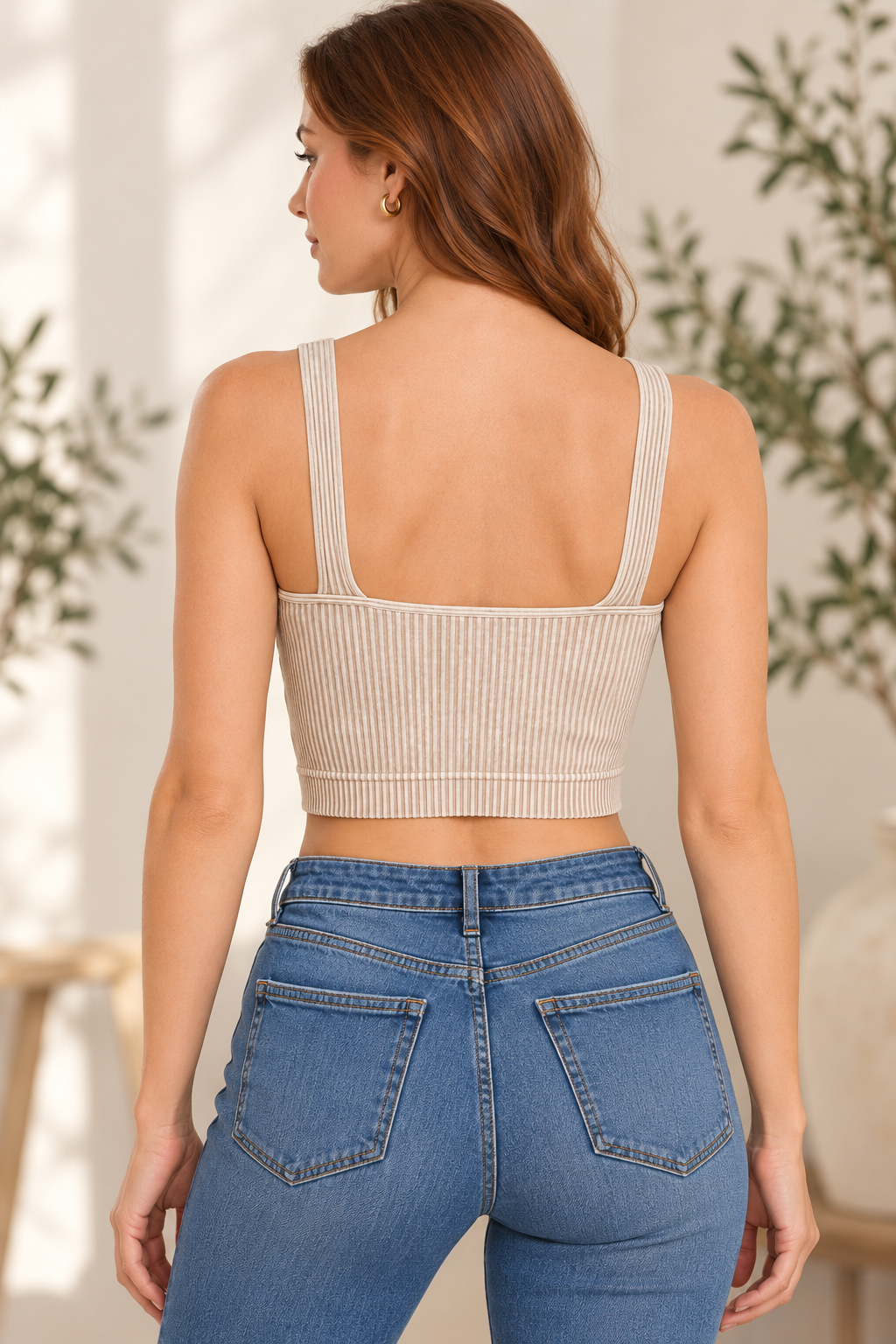 Zenana NTW-6175A Ash Mocha crop brami, straight-across back model view