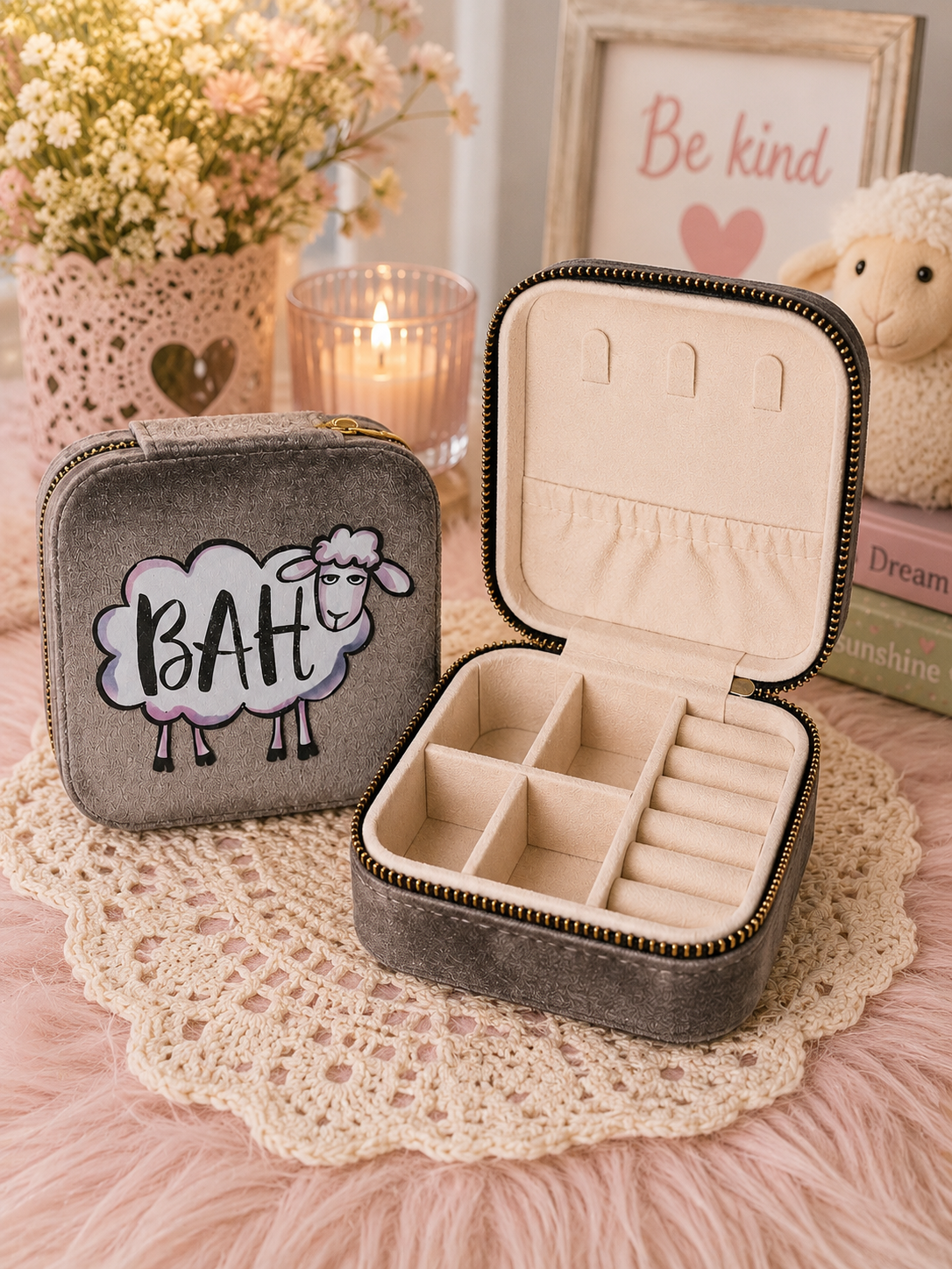 BAH Sheep Travel Jewelry Case