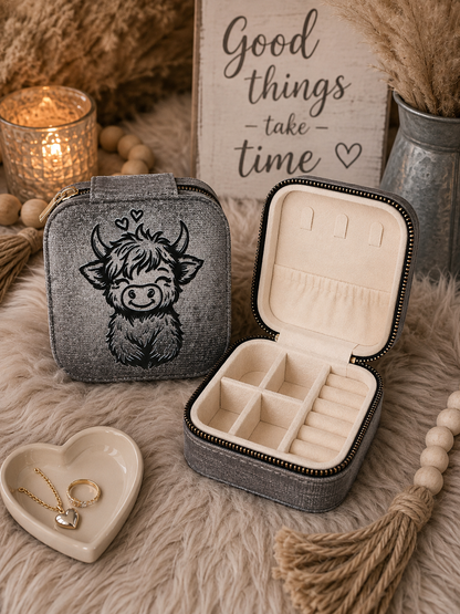 Shaggy Highland Cow Hearts Travel Jewelry Case