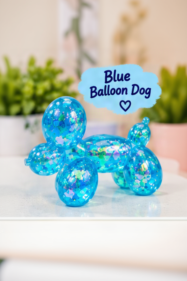 Blue glitter-filled Cube Squeeze balloon dog squishy toy